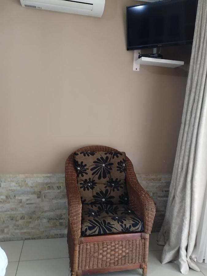 Ditsaleng Bed And Breakfast Vanderbijlpark Extérieur photo