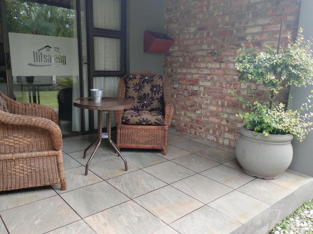 Ditsaleng Bed And Breakfast Vanderbijlpark Extérieur photo